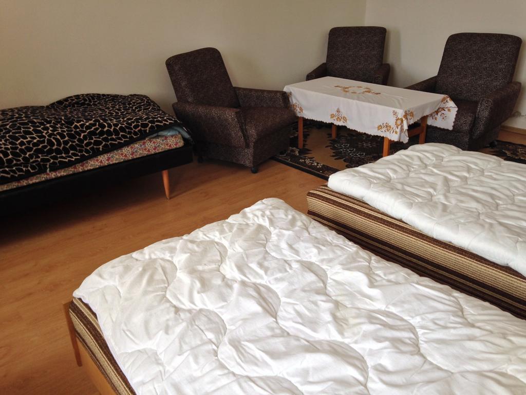 Petra Apartmanok Velem Bilik gambar